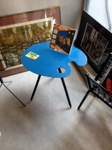 Loved this artist's' palette occasional table.